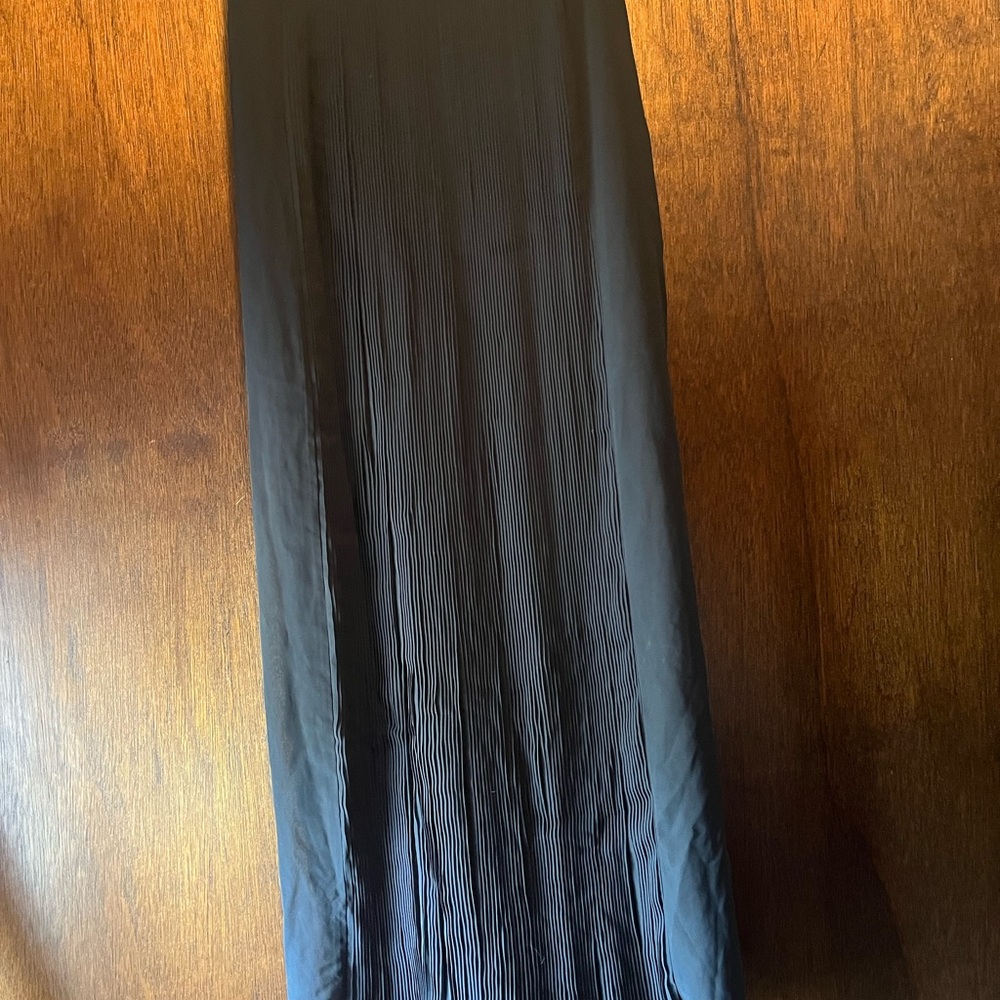 Elegant Black Pleated Maxi Skirt